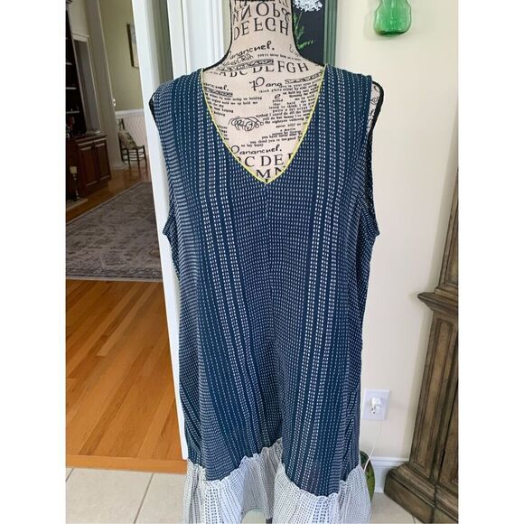 Lilla P Blue Sleeveless Dress - Picture 4 of 9